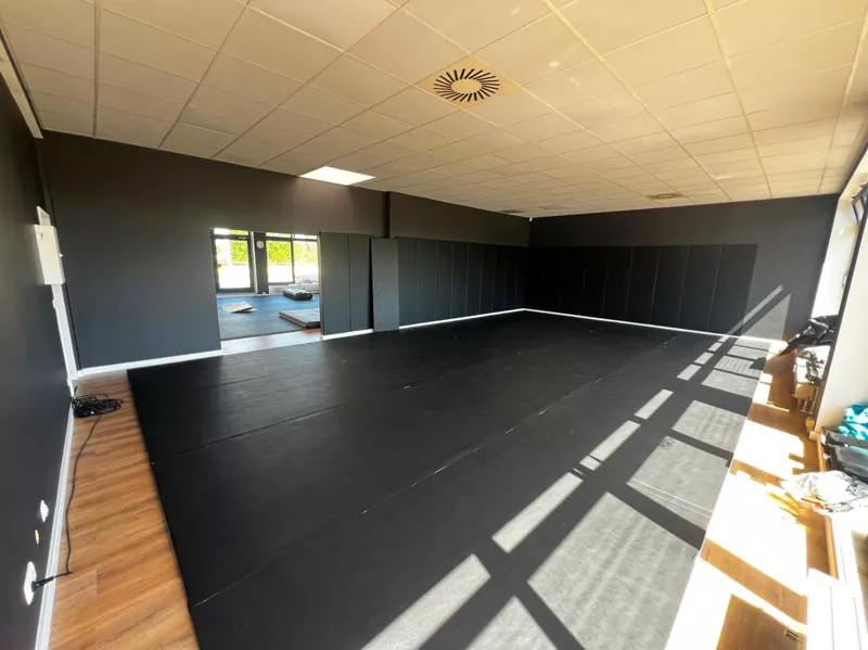 ¿Cómo funcionan nuestras alfombrillas desplegables para las sesiones diarias de BJJ, boxeo y entrenamiento funcional?