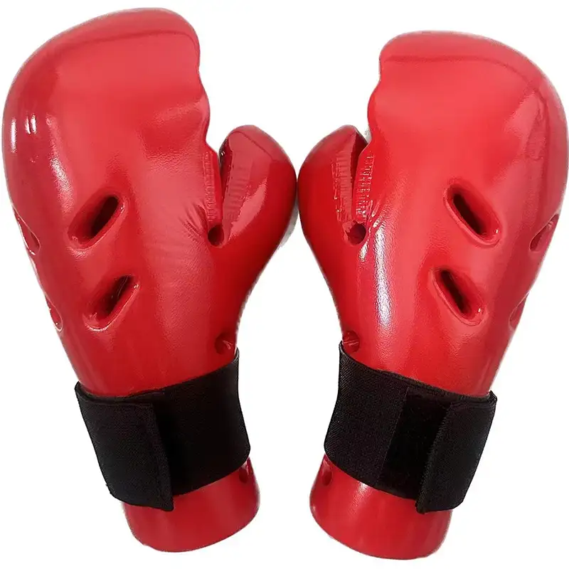 Protector de mano de Taekwondo sumergido