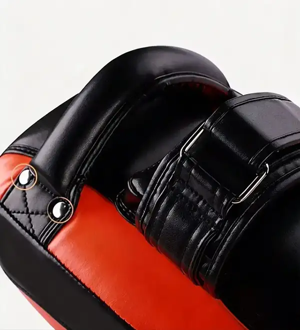 Pu Kick Mitt