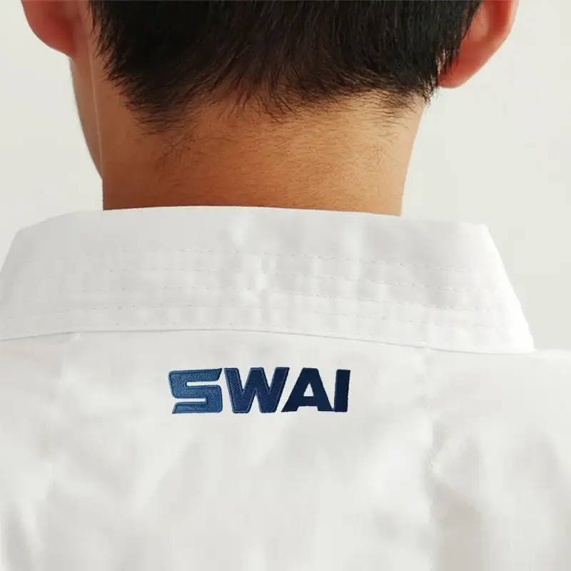 Uniforme de entrenamiento de Karate de sarga